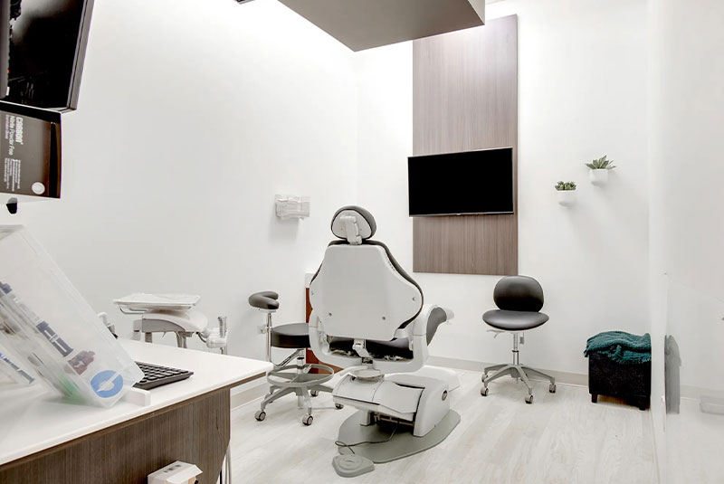 Blooming Dental & Implant Center